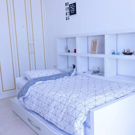 White&gold Penthouse *